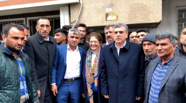 AK Kadrolar ilçelerde destek arayışında!