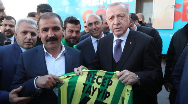 Cumhurbaşkanı Erdoğan'dan Şanlıurfaspor'a tam destek