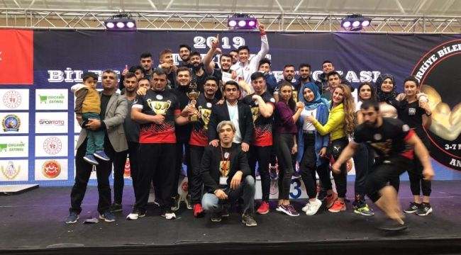 Karaköprü Gençlerinin Bileği Bükülmüyor