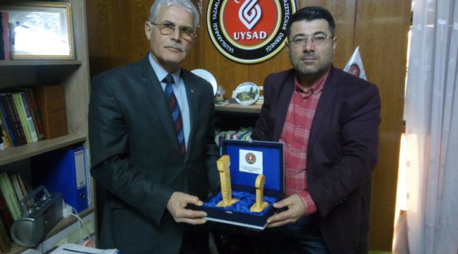 Sanatkâr Hoca Yücel’den Göbeklitepe Hediyelik Tasarımı