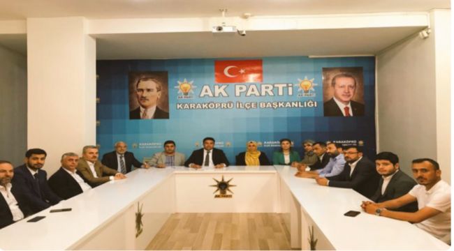 Ak Parti Karaköprü Yönetimi İlk Toplantısını Gerçekleştirdi