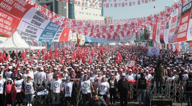 Beyazgül, “İşçilerimizin Alın Terini Ve Emeğini Saygı İle Selamlıyorum”