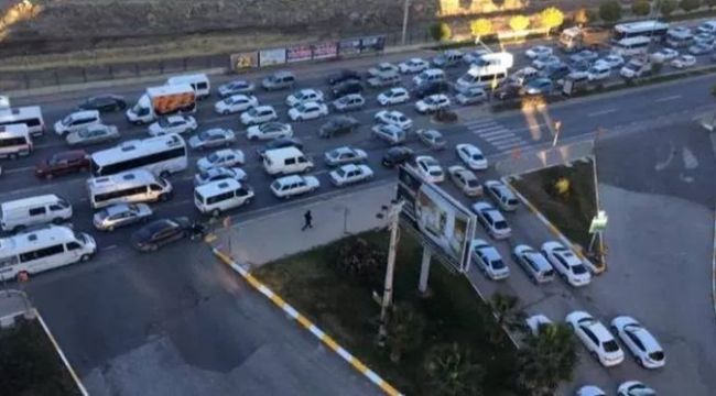 Urfa'da Zincirleme Trafik Kazası
