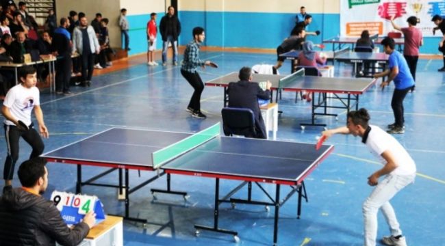 Urfalı gençlerin yazın adresleri Büyükşehir oldu