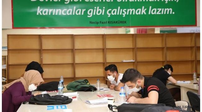 Karaköprü'de okuma evleri yoğun ilgi görüyor
