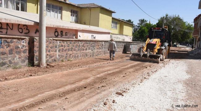 Şanlıurfa Hilvan’da alt yapı çalışmaları devam ediyor