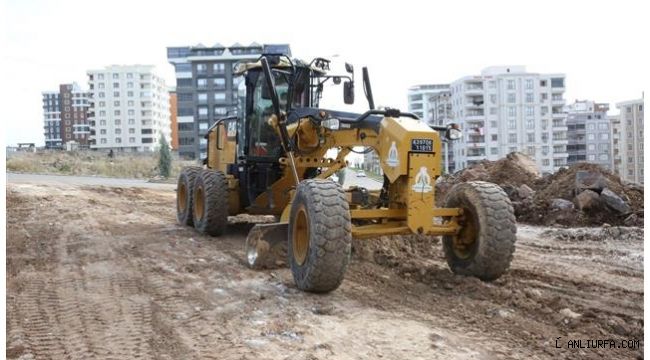 Karaköprü Doğukent'te yeni yollar yapılıyor