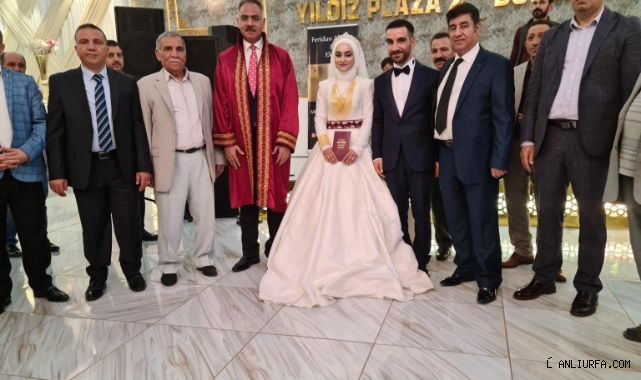 KIZILTAŞOĞLU VE YAKAN AİLESİNİN MUTLU GÜNÜ