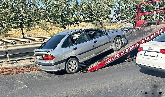 Otomobil devrildi: 3 yaralı!