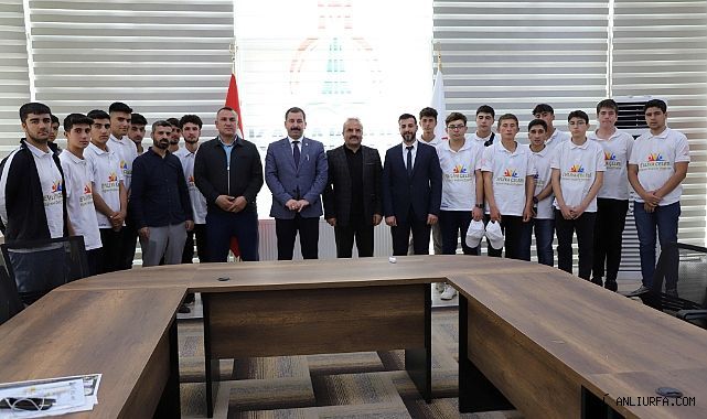 Başkan Baydilli Kahramanmaraşlı Öğrencileri Ağırladı