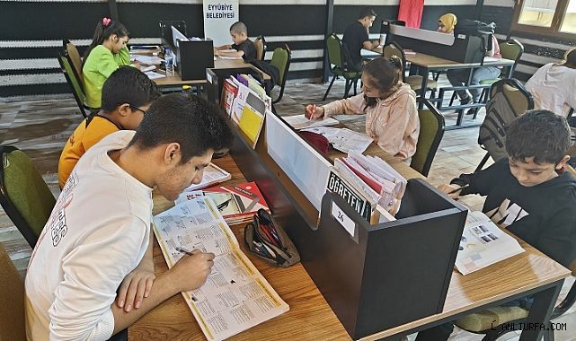 Eyyübiyeli Gençler Geleceğe Umutla Bakıyor