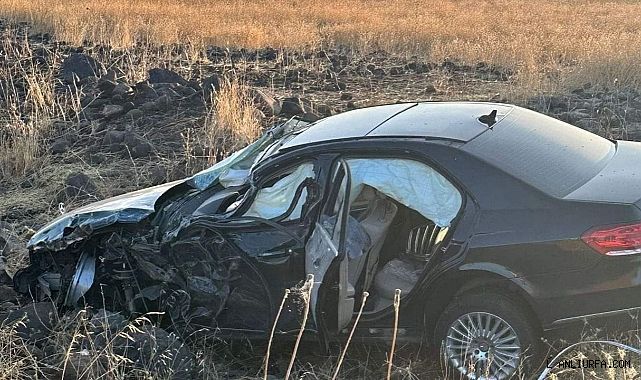 Şanlıurfa'nın ilçesinde maddi hasarlı kaza!