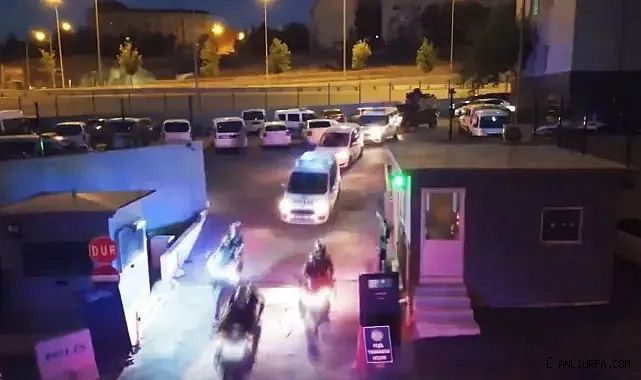 Urfa'da polis yeleğiyle yağma yaptılar! Flaş gelişme