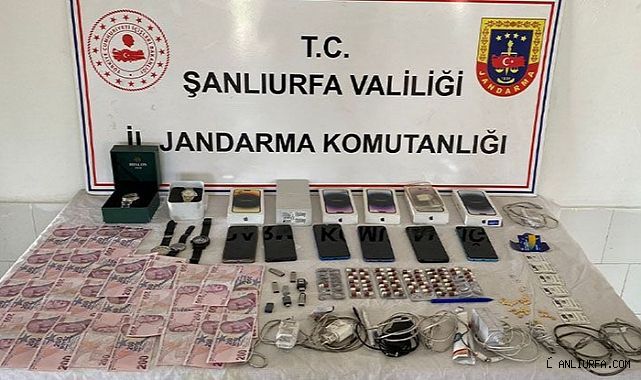 Urfa'nın ilçesinde operasyon! İkametinde suç aletleriyle yakalandı!