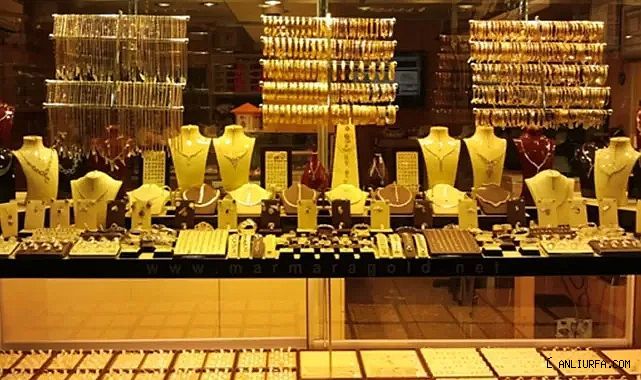 Altının gün ortasında fiyatı ne kadar oldu? Piyasalarda son durum ne?