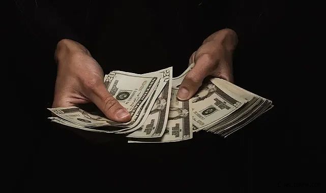 Dolar rekor kırmaya devam ediyor! Dövizde son durum ne oldu?