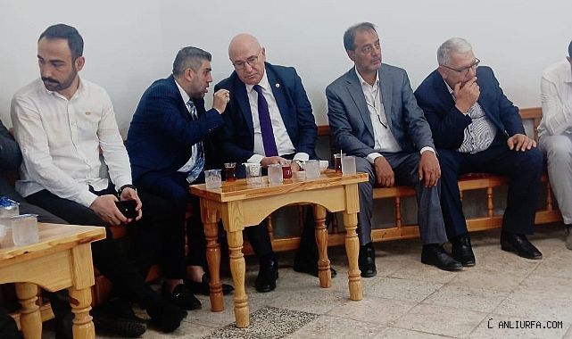 Şahin Vekil Tanal'ı yalnız bırakmıyor