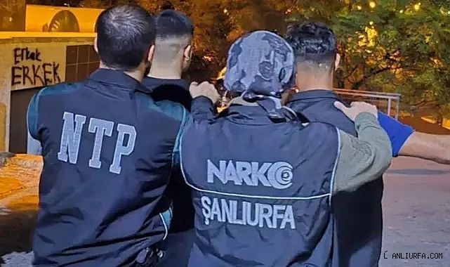 Şanlıurfa'da uyuşturucu tacirlerine bir darbe daha! 4 tutuklama!