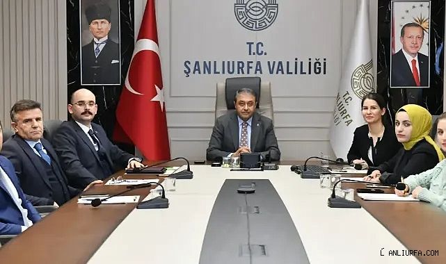 Eğitimden uzak kalıyorlar! Urfa'da mevsimlik tarım işçisi ailelerin çocuklarının durumu ele alındı!