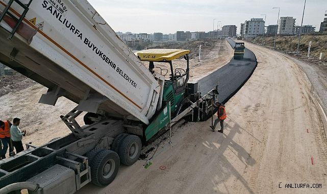 Şanlıurfa Büyükşehir Belediyesi Batıkent Mahallesinde Asfalt Çalışmalarına Başladı