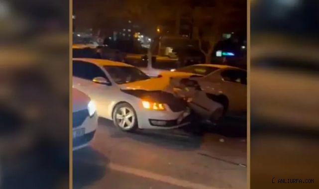 Urfa'da araçlar birbirine girdi!