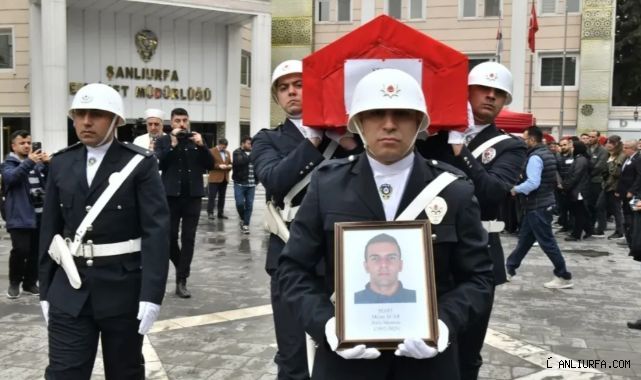 Şanlıurfa şehidini son yolculuğuna uğurladı!