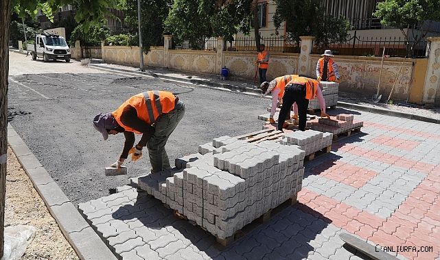 Karaköprü'de üstyapı çalışmaları devam ediyor