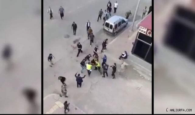 Urfa'nın ilçesinde taşlı sopalı kavga!