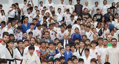 Büyükşehir Belediyesi, 2025 Yaz Spor Okulları Sezonunu Coşkuyla Açtı