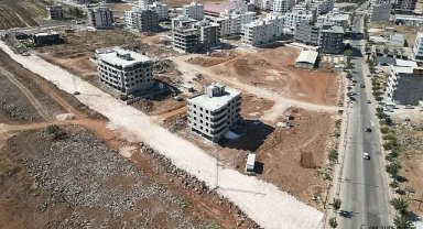 Büyükşehir, Viranşehir'e yeni cadde ve yollar kazandırıyor!