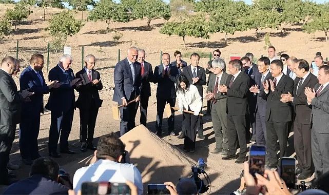 Japonya destekliyor! Urfa'da ilk kazma vuruldu!