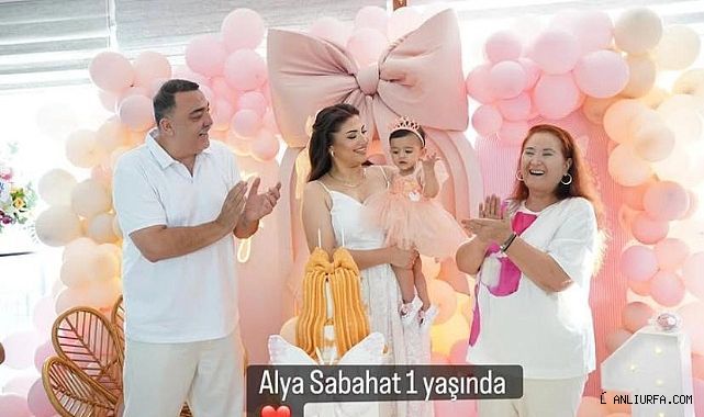 Sabahat Akkiraz'ın torun sevgisi, Küçük Sabahat 1 yaşına bastı