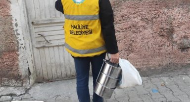 Haliliye Belediyesi Ramazan'da 5.073 Vatandaşa Sıcak Yemek Ulaştırıyor