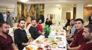 Şanlıurfa'da Sağlık Yöneticilerinden İftar Programı ve Çalışanlara Teşekkür