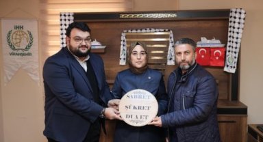 AK Partili Yazmacı, İHH Viranşehir Şubesini Ziyaret Etti