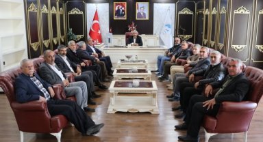 Ceylanpınar Belediye Eşbaşkan Vekili Halil Gezici'den Ziyaretçi Kabulü