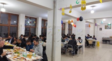 Ceylanpınar'da Öğrencilerle İftar: Maarifin Kalbinde Ramazan Etkinliği