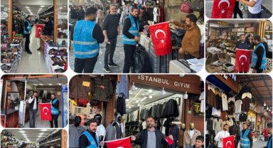 Eyyübiye'de 18 Mart Çanakkale Zaferi Anısına Esnaflara Türk Bayrağı Dağıtıldı