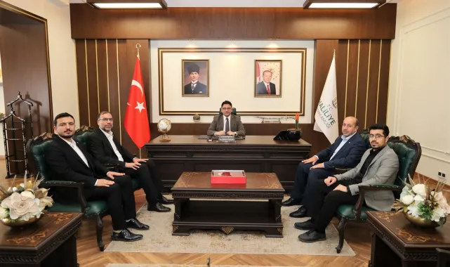 HÜDA PAR Yöneticilerinden Haliliye Kaymakamı'na Ziyaret