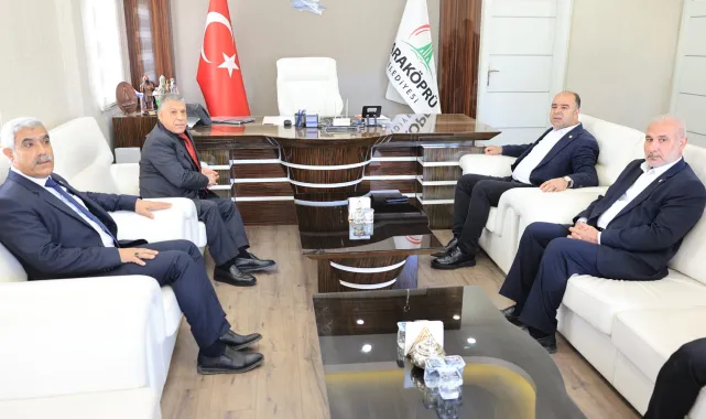 Karaköprü Belediye Başkanı Nihat Çiftçi'den Oğuzeli'ne Ziyaret