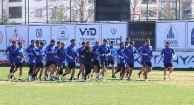 Karaköprü Belediyespor, Osmaniyespor Maçının Hazırlıklarını Sürdürüyor
