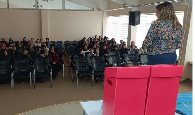 Karaköprü'de Öğrencilere Geri Dönüm ve Sağlık Eğitimi Verildi