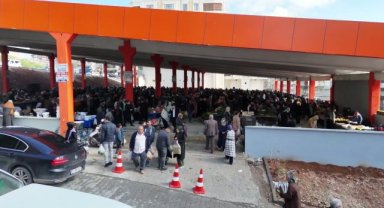 Karaköprü'ye Yeni Modern Semt Pazarı ve Otopark Kazandırıldı