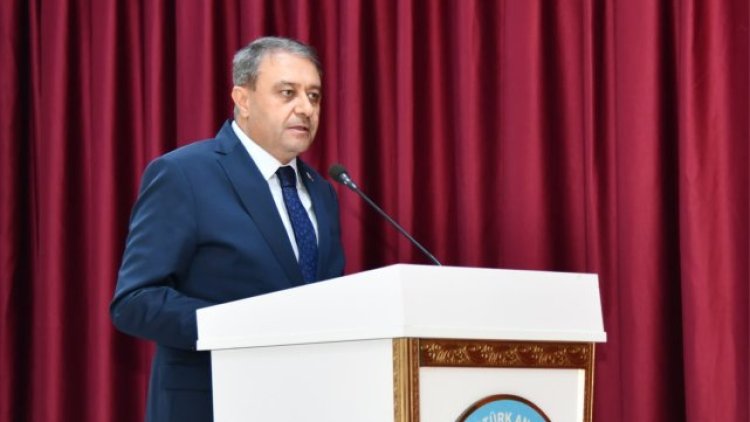 Vali Şıldak, Yeşilay ve Rabve Vakfı'nın Ödül Törenine Katıldı