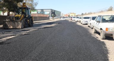 Viranşehir'de Asfalt Yama Çalışmaları Devam Ediyor