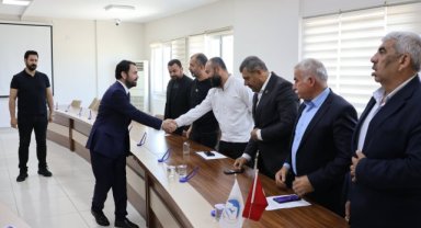 Ceylanpınar Belediyesi Muhtarlarla Nisan Ayı Değerlendirme Toplantısı Yaptı