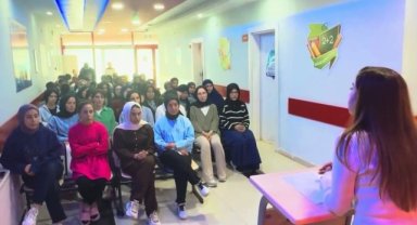 Eyyübiye'de Gençlere Yönelik Eğitim Seminerleri Devam Ediyor