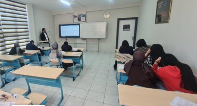 Haliliye'de Gençlere Yönelik Ücretsiz Eğitim Merkezi Açıldı