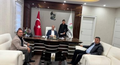 Karaköprü Belediye Başkanı Nihat Çiftçi Muhtarlarla Buluştu