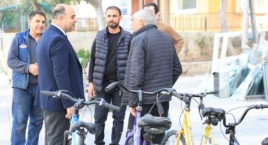 Karaköprü Belediye Başkanı Nihat Çiftçi, Şenevler Mahallesi'nde Esnaf ve Gençlerle Buluştu